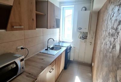Apartament cu 2 camere decomandat, mobilat în 7 Noiembrie - 3