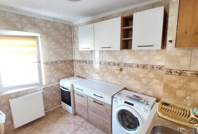 Garsonieră decomandată, mobilată în P-ța Muncii - 4