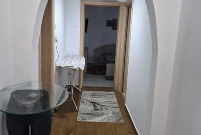 Apartament cu 3 camere decomandat, mobilat în Casa de Cultură - 7