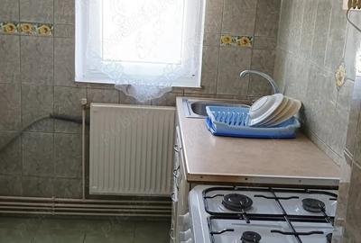 Apartament cu 2 camere decomandat în Marghita - 2