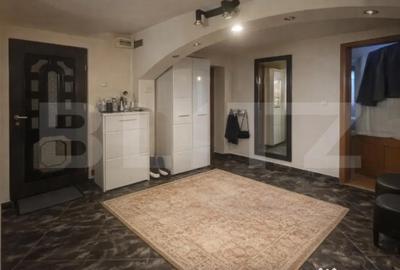 Apartament cu 4 camere decomandat în Central - 4