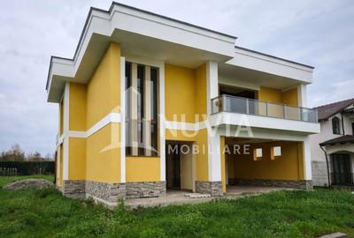 Casă cu 4 camere cu Teren 590 Mp în Cetate - 2