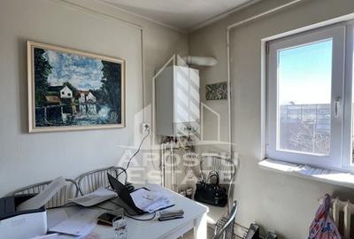 Apartament 3 camere Zona STADION - 18