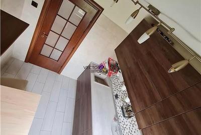 2 camere decomandate, et.7, renovat, mobilat, Basarabia- Costin Georgian - 14
