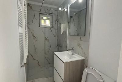 Apartament cu 3 camere în Central - 8