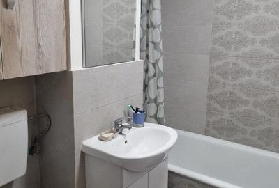 Apartament cu 2 camere decomandat în Valea Aurie - 1
