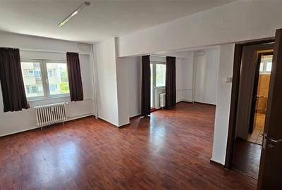 Spatii birouri metrou Tineretului de la 70 mp - 2