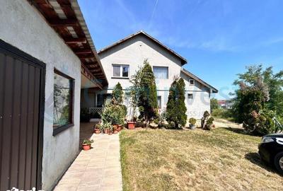 Casă cu 6 camere cu Canalizare în Paleu
