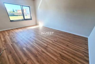 Casă cu 4 camere cu Teren 402 Mp în Valea Lupului