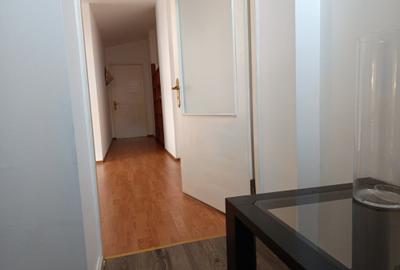 Apartament cu 3 camere semidecomandat, mobilat în Unirii - 12
