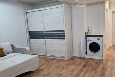 Zona Eroii Revolutiei  Brancoveanu  38 mp bloc nou mobilata parcare - 9