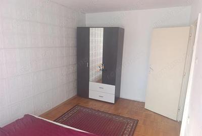 Apartament cu 2 camere semidecomandat în Girocului