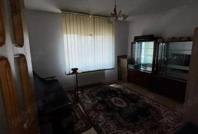 Vand casa zona Biserica Noua , P+ET 1 - 9