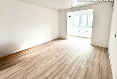 Apartament cu 3 camere decomandat în Alexandriei