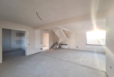Duplex cu 4 camere cu Canalizare în Dezmir - 9