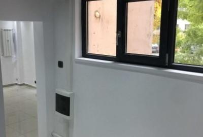 Spațiu comercial, 45 mp în Drumul Taberei - 2