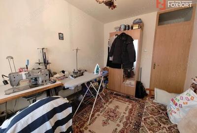 Apartament cu 3 camere de vanzare in Timisoara, zona Dambovita - 2