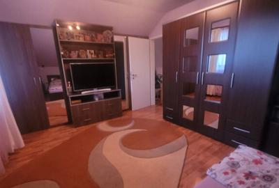 Casă cu 5 camere cu Teren 1100 Mp în Central - 12