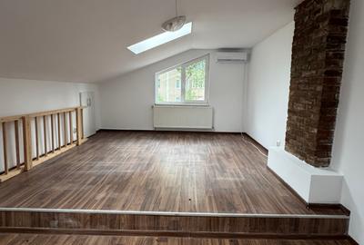 Casa ideala pentru sediu firma sau 2 familii - 6