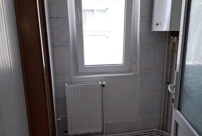 Garsonieră decomandată în Podu Roș - 4