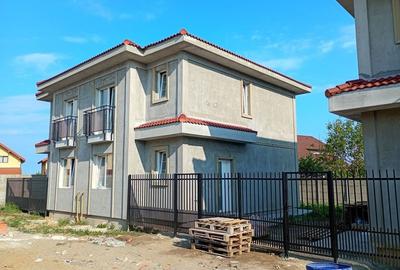 Duplex cu 3 camere în Sânandrei