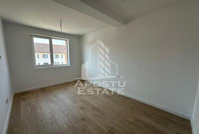 Apartament cu 3 camere semidecomandat în Giroc - 11