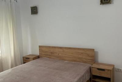 Apartament cu 3 camere semidecomandat în Soarelui - 3