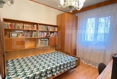 Apartament cu 3 camere, semidecomandat, in zona Noua - 9