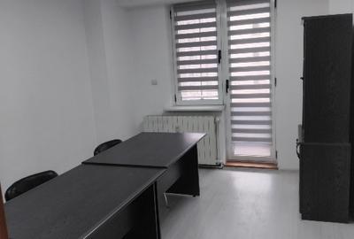 Birou, de 75 mp, în Unirii - 4