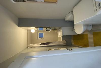 De vanzare apartament 2 camere - 1