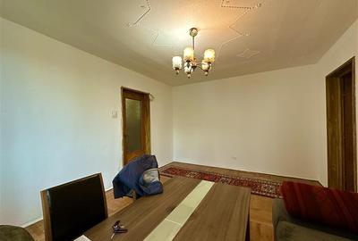 Apartament cu 2 camere semidecomandat în Podgoria