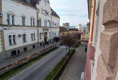 Apartament cu 2 camere în Caransebeș - 1