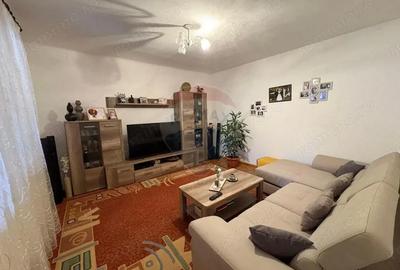 Casă cu 3 camere cu Teren 195 Mp în Mediaș - 6