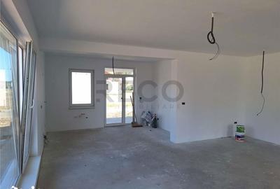 Casă cu 3 camere cu Teren 544 Mp în Oșorhei - 4
