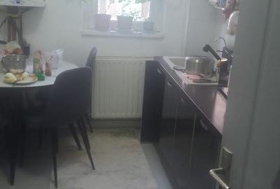 Apartament de vânzare,  3 camere,  semidecomandat - 5