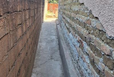 Casă cu 4 camere în Central - 1