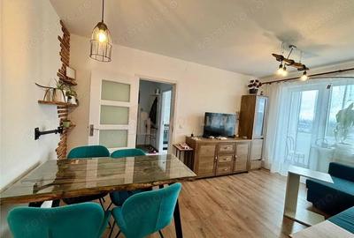 Apartament cu 2 camere semidecomandat în Săsar