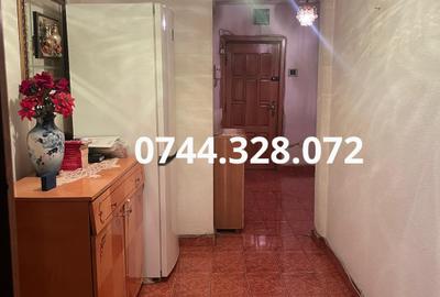 Vânzare apartament 3 camere, ultracentral – Bacău