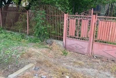 TEREN 1003 mp +casa 3 camere 84mp Vladeni 20km ploiesti 55 km bucuresti gaz curent apa langa padure - 1