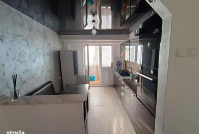 Apartament cu 3 camere decomandat în Tulucești - 1
