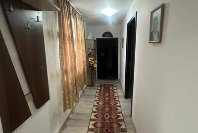 Casă cu 3 camere cu Teren 950 Mp în Central - 9