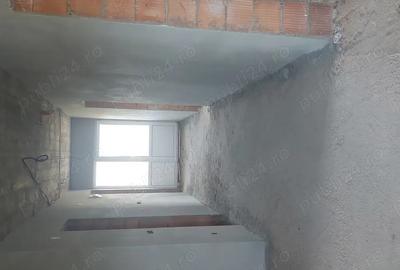 Vand casa ,in Unirea - 7