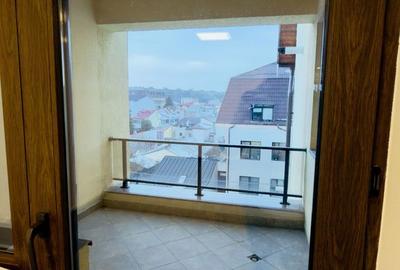Apartament cu 5 camere în Grivița - 9