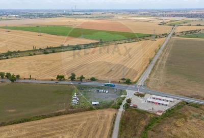 Teren 4.200 mp, intersectie DN Arad - Horia cu -Centura Sanleani - 3