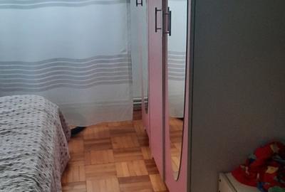 Chisinau 16, bloc M7, sc. 1, sector 2, Bucuresti - 6