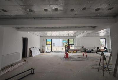 Spatiu comercial ideal reprezentanta, clinica - 10