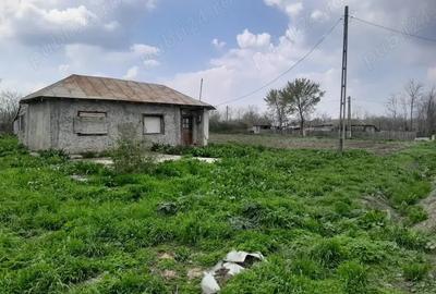 Vand teren cu o casa nelocuibila pe el - 8