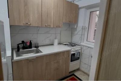 Garsonieră semidecomandată în Titan - 2