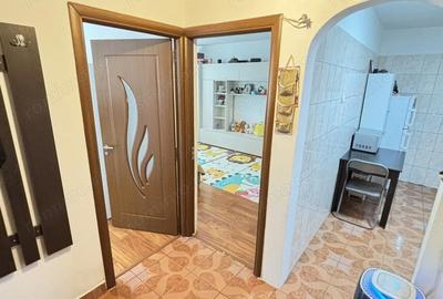 Apartament cu 2 camere decomandat în Brâncoveanu - 11