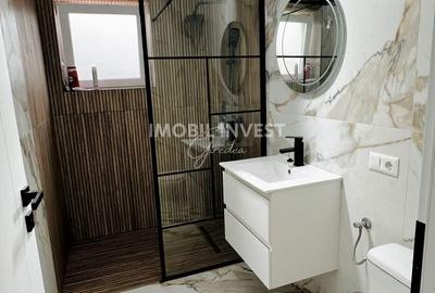 Casă cu 4 camere cu Teren 200 Mp în Central - 2
